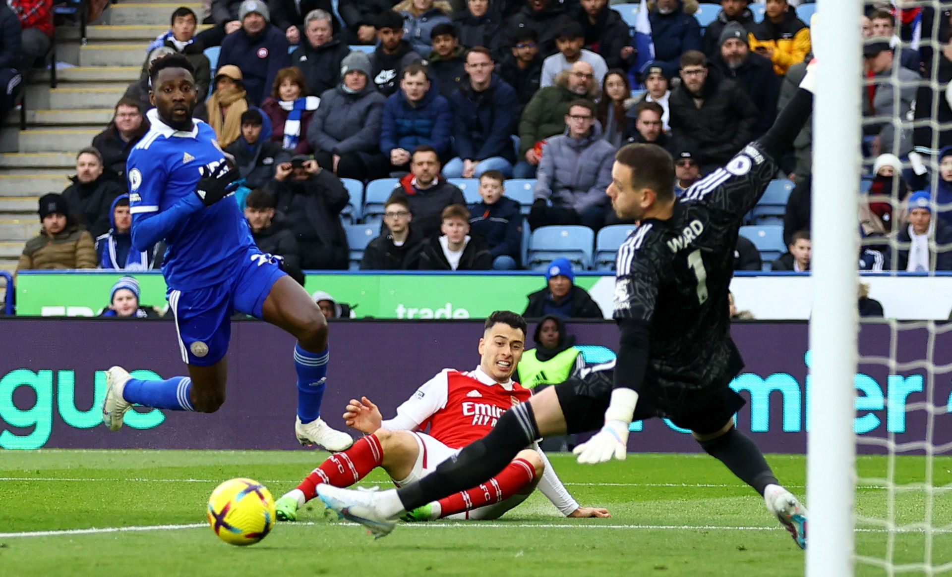 不仅如此 不仅如此