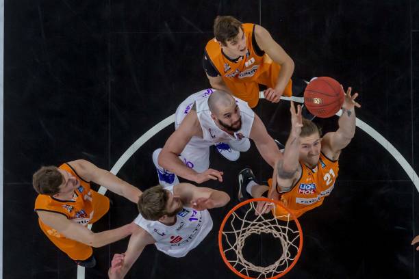 在稳定性上 在稳定性上