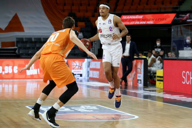 更愿意将舞 更愿意将舞